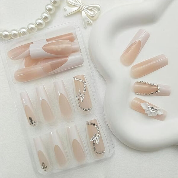 White Flower & Butterfly Press‑On Nails (24 pcs)