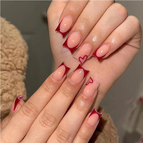 Wine Red French Tip Heart Nails – 24 pcs